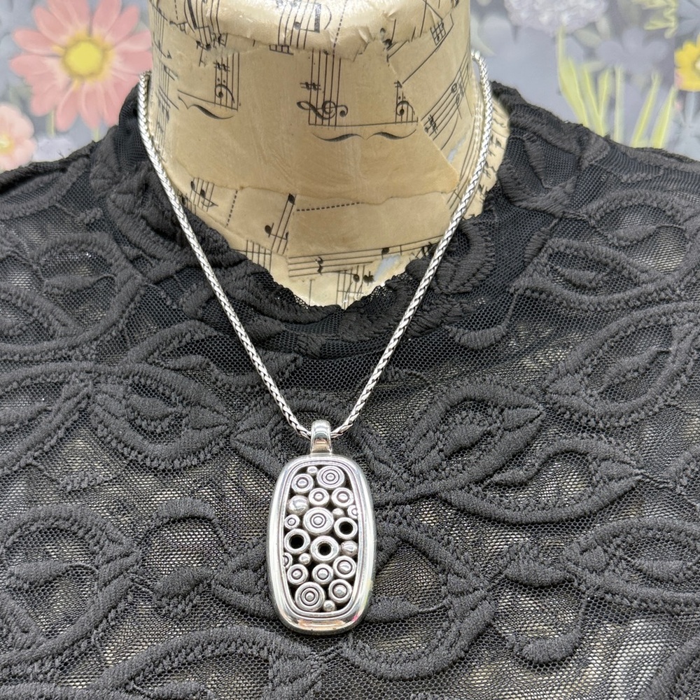 Brighton geometric circle pendant necklace